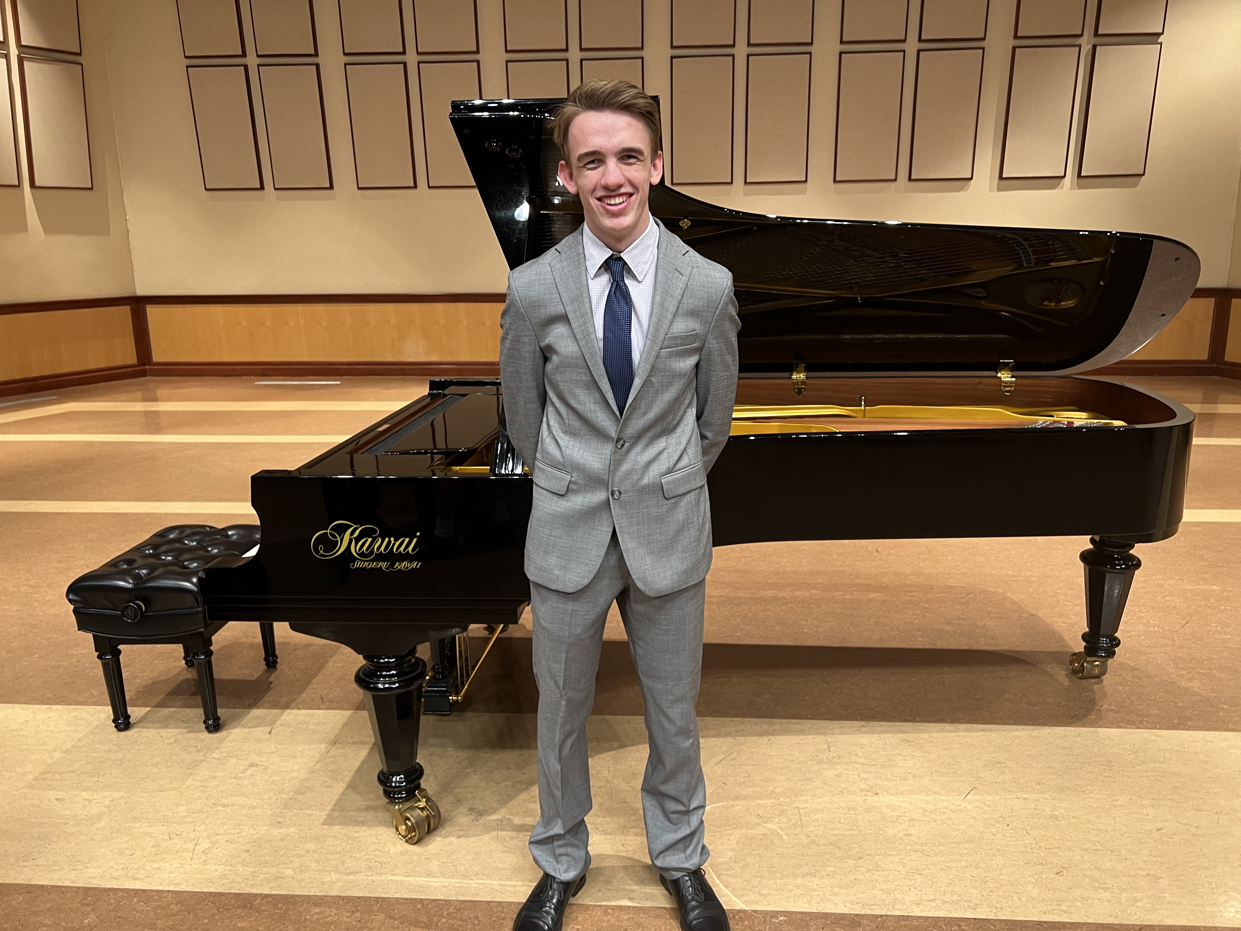 Dylan Ernst - Piano Teacher